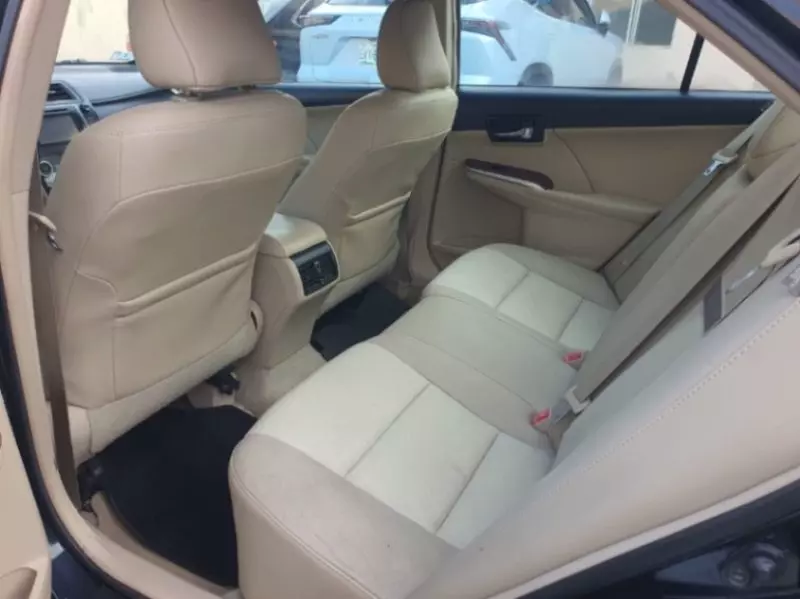 TOYOTA Camry   - 2012