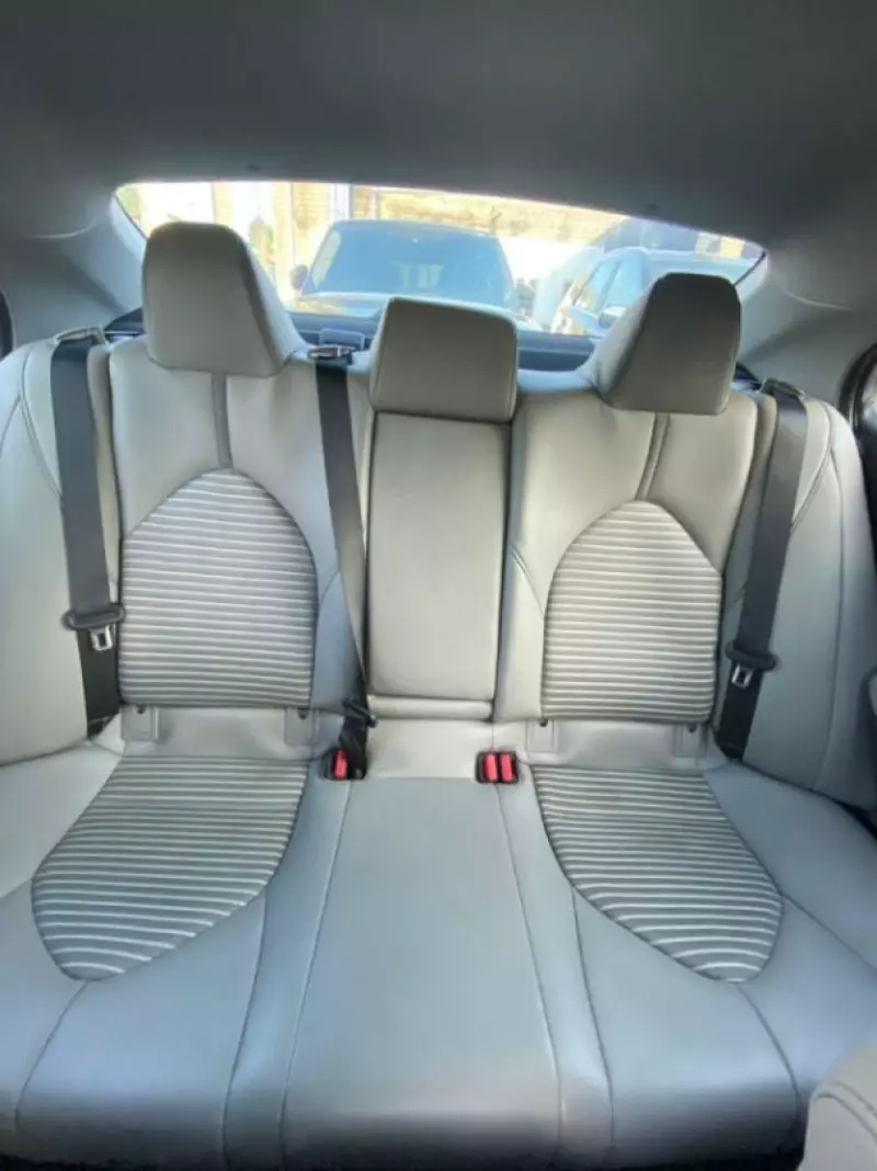 Toyota Camry   - 2018