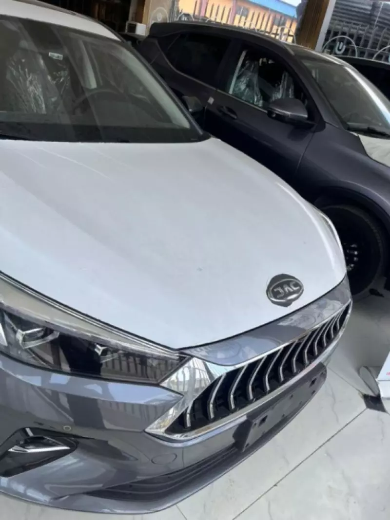 JAC J7   - 2025