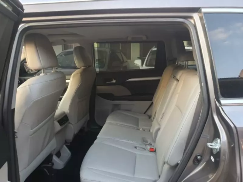 Toyota Highlander   - 2009