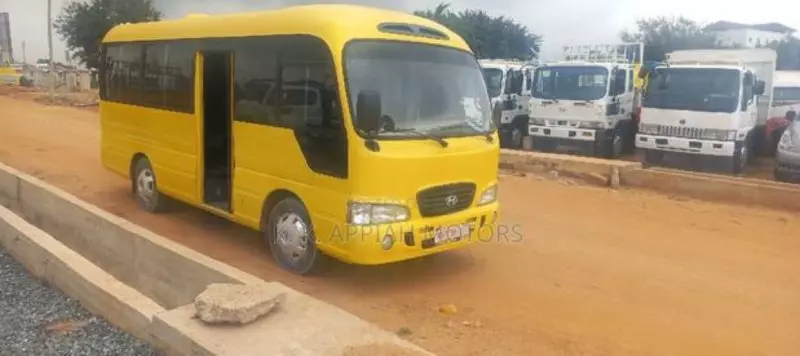 Hyundai county   - 2015