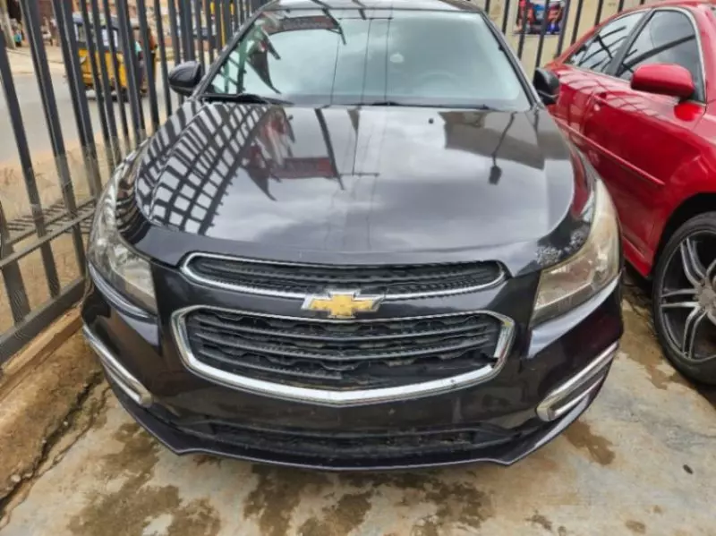 Chevrolet Cruze   - 2016