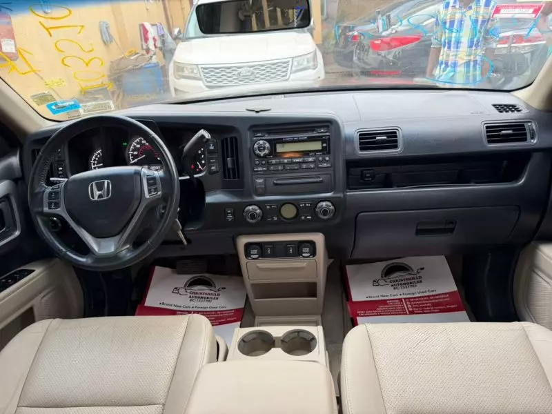 Honda Ridgeline   - 2009