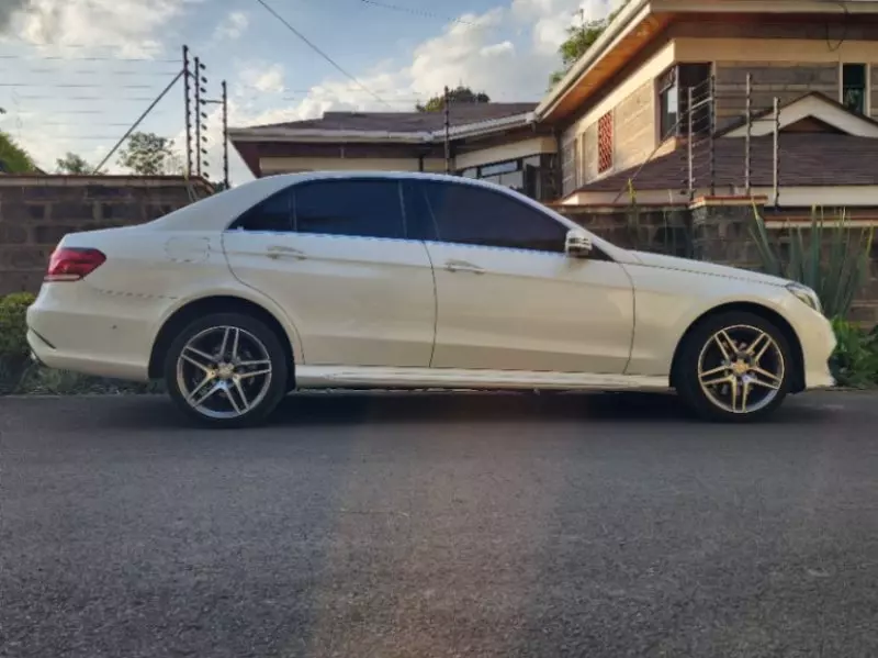 Mercedes-Benz E 250   - 2014