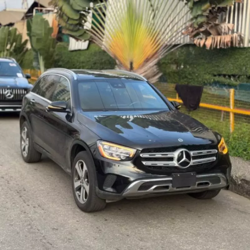 Mercedes-Benz GLC 300   - 2022