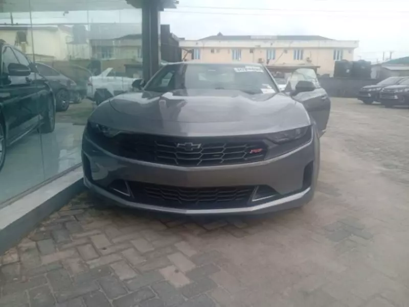 Chevrolet Camaro   - 2020