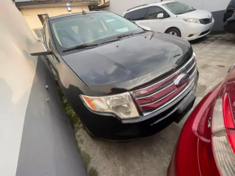 Ford Edge   - 2008