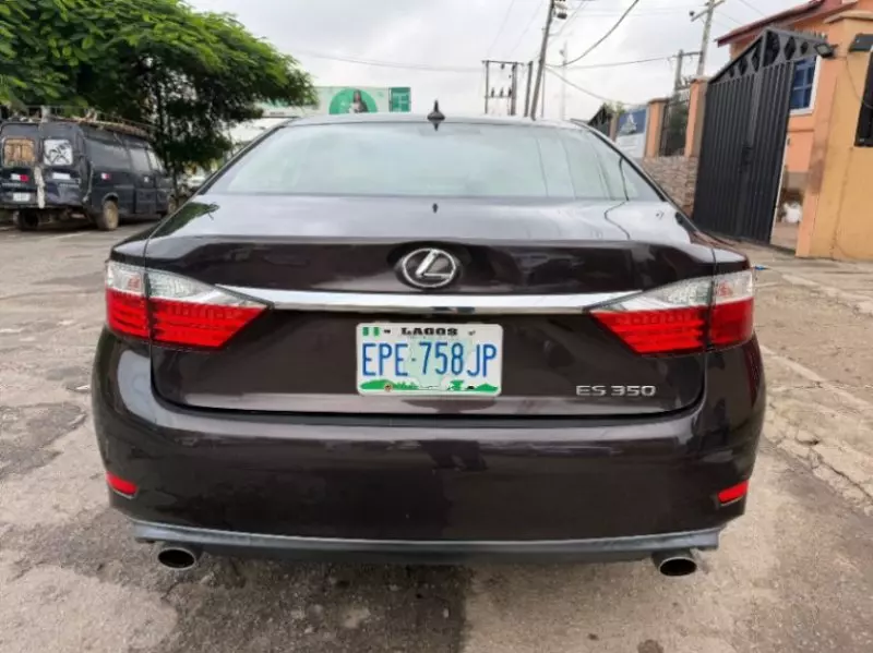 Lexus ES 350   - 2013