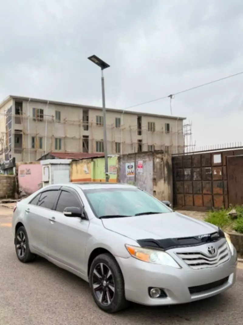 Toyota Camry - 2007