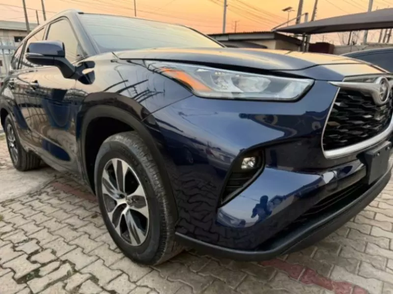 TOYOTA Highlander - 2020