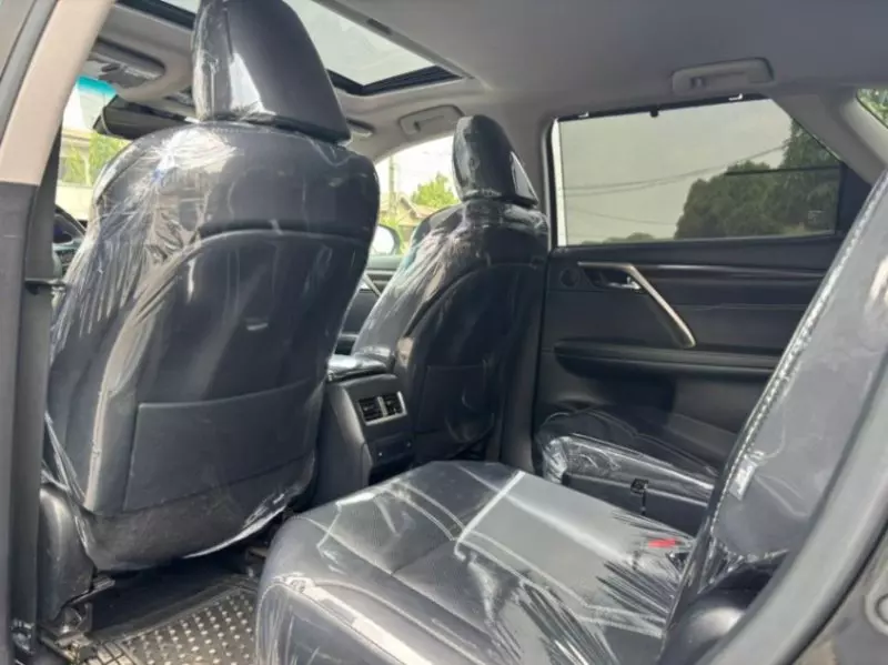 Lexus RX   - 2018