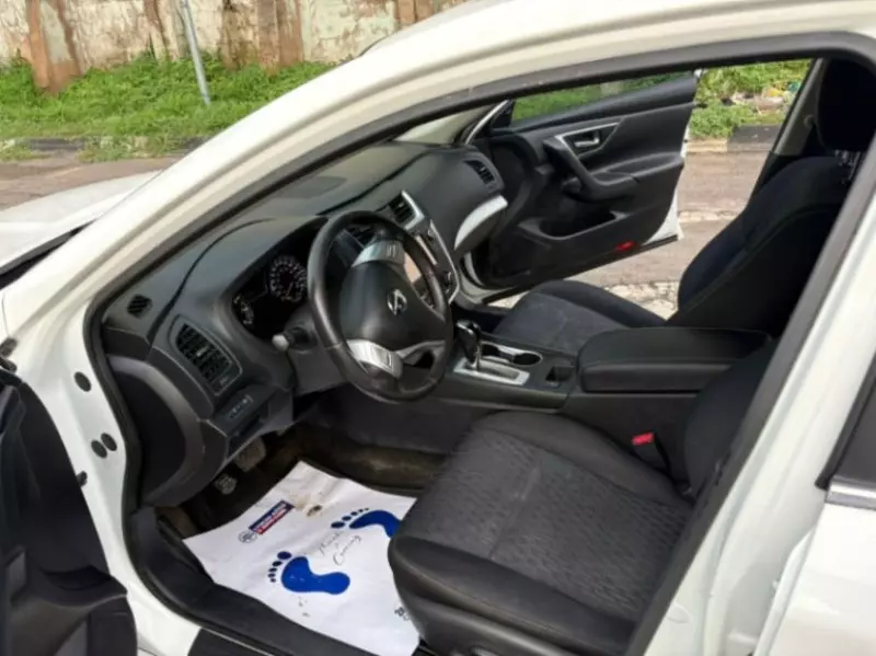 Nissan Maxima   - 2012