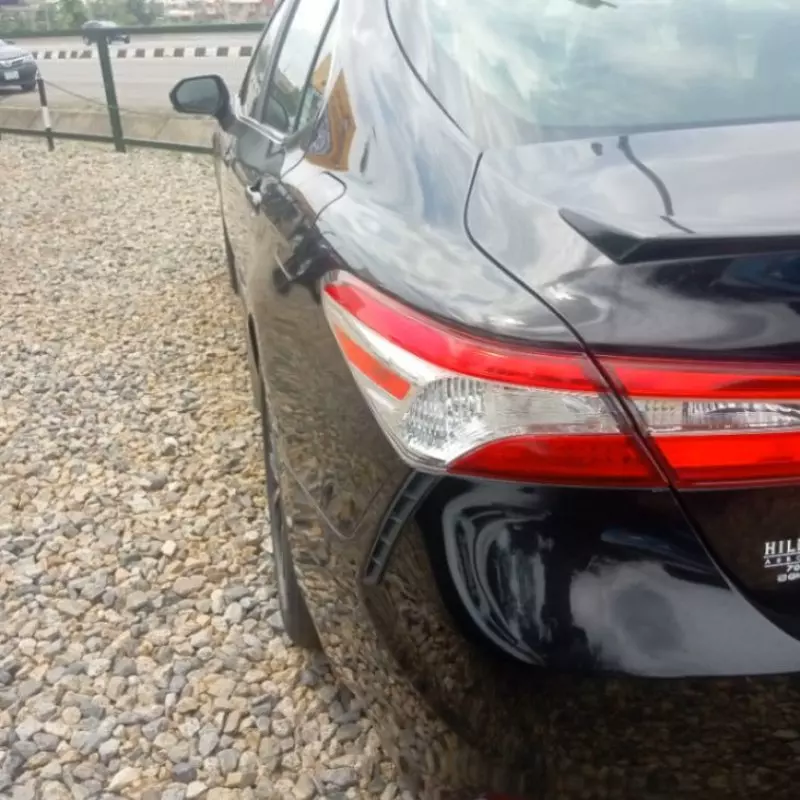 TOYOTA Camry - 2018