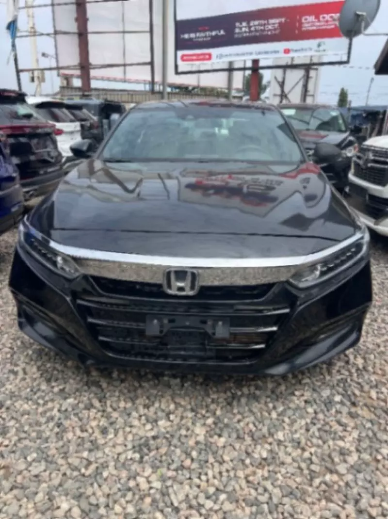 Honda Accord - 2018