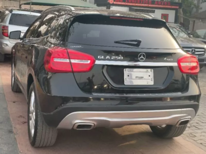 Mercedes-Benz GLA 250   - 2016