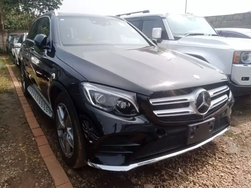 Mercedes-Benz GLC 220   - 2016