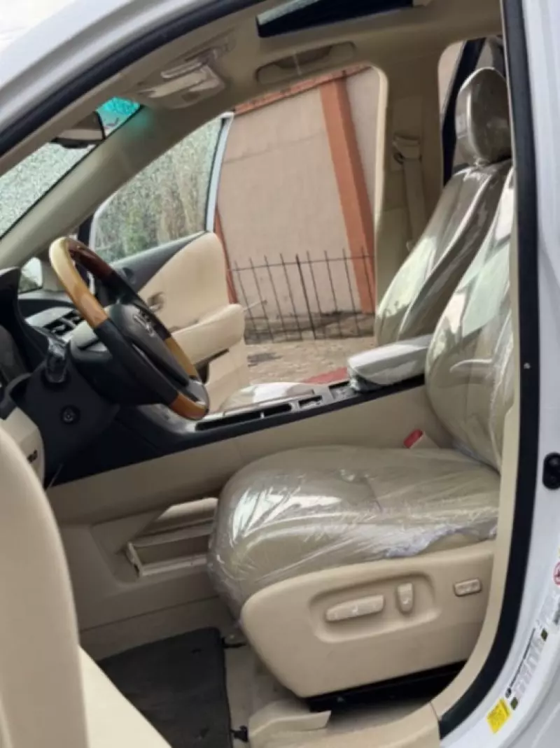 Lexus RX 350   - 2012
