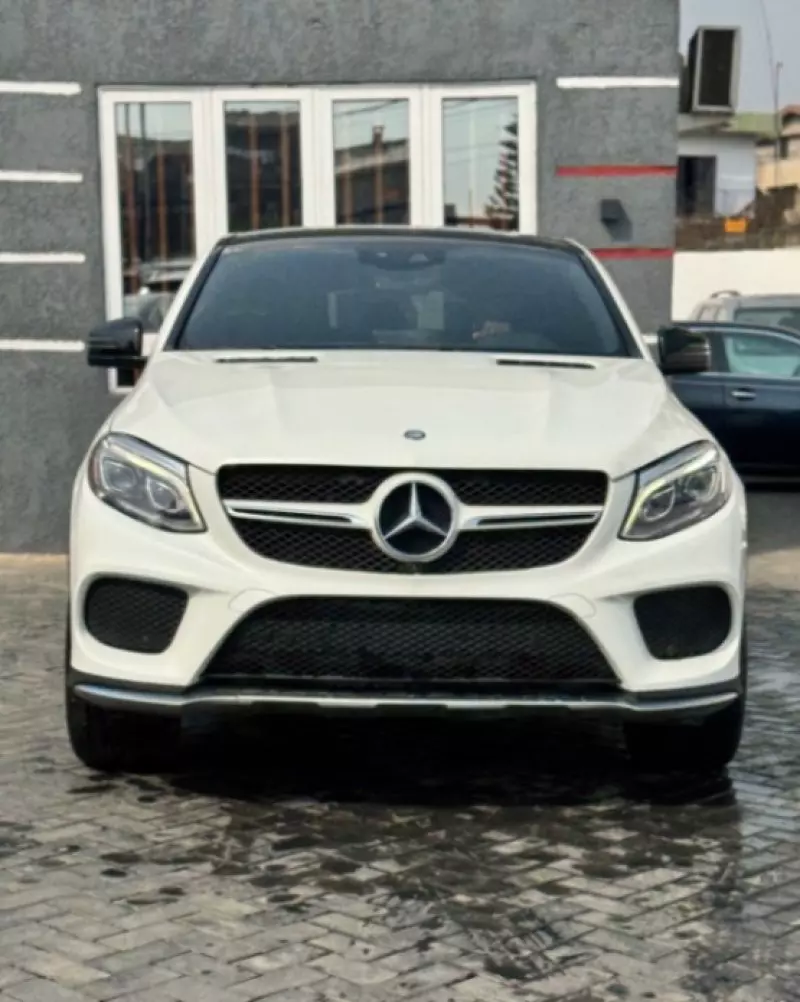 Mercedes-Benz GLE 450   - 2016