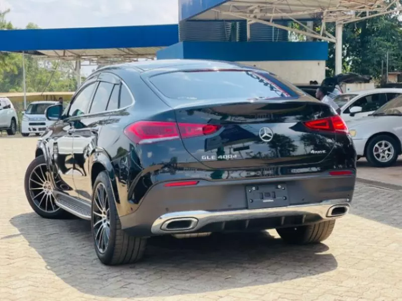 Mercedes-Benz GLE 400   - 2020