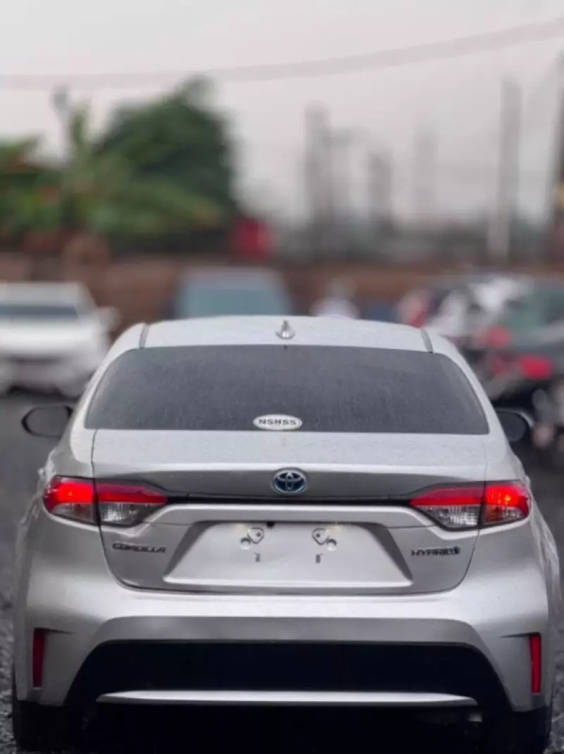 TOYOTA Corolla   - 2020