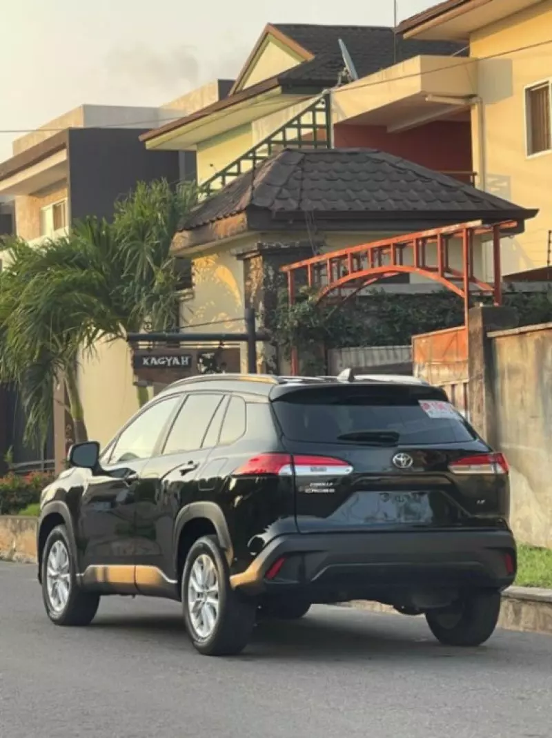 TOYOTA Corolla Cross   - 2022