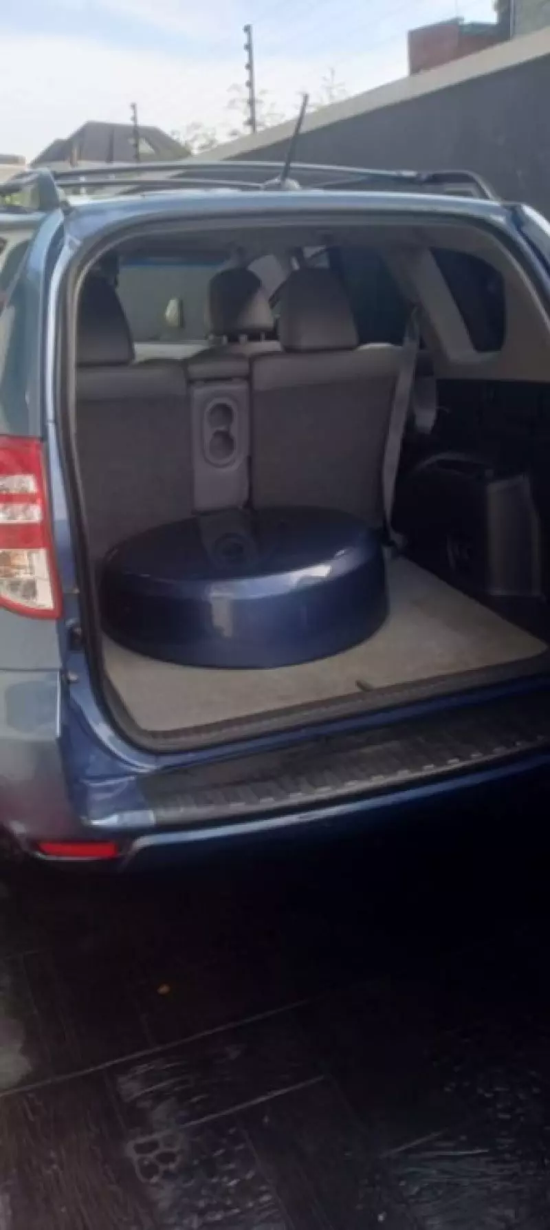Toyota RAV4 - 2012