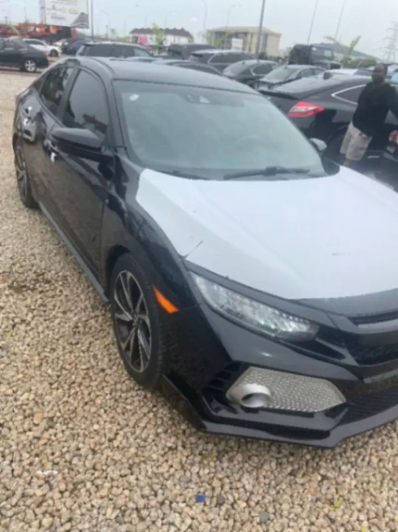 Honda Civic   - 2017