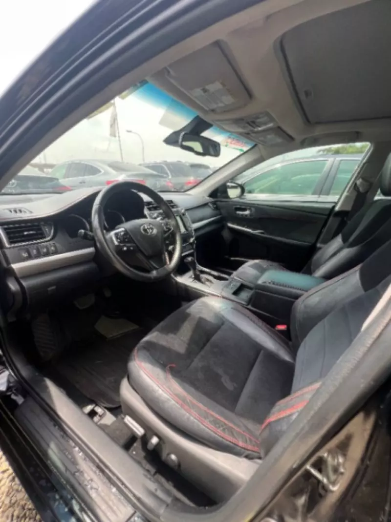 TOYOTA Camry   - 2017