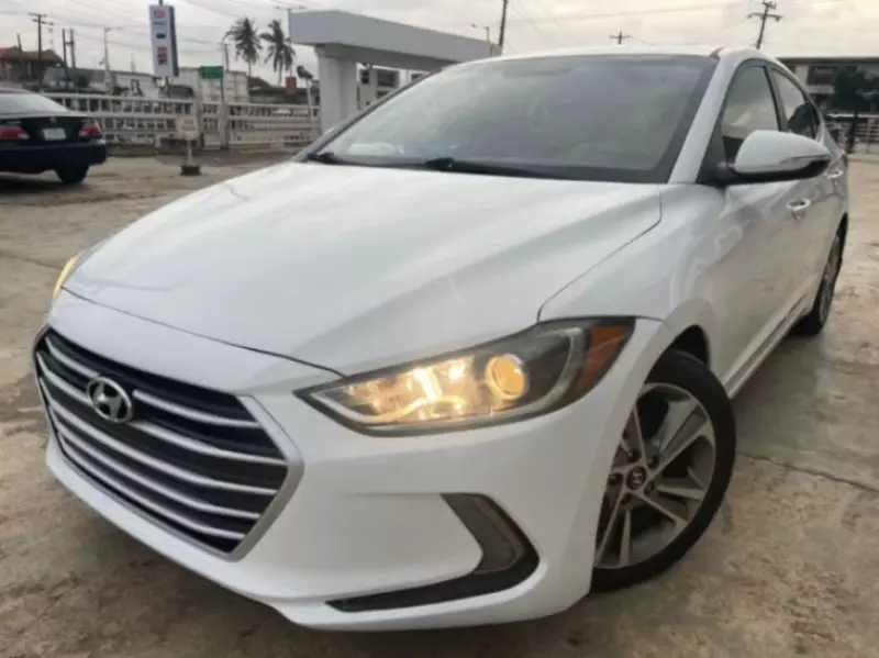 Hyundai Elantra   - 2017