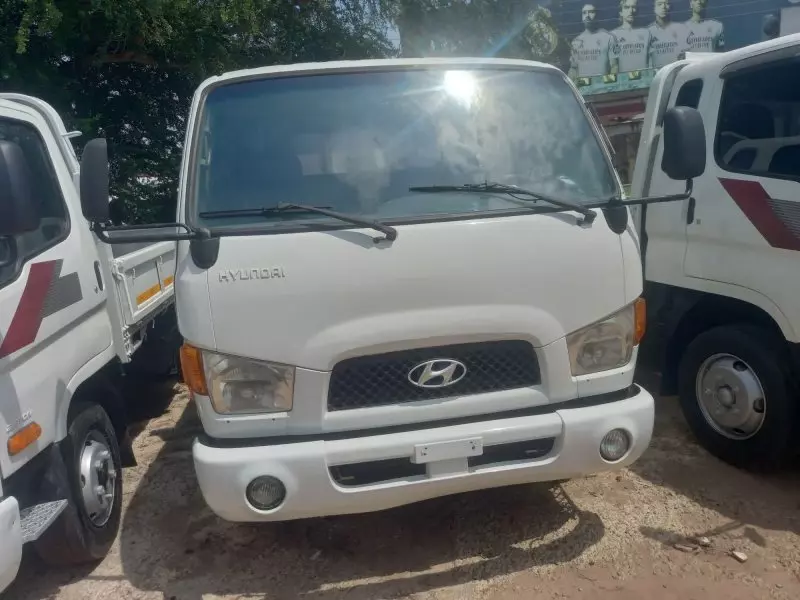 Hyundai Mighty   - 2003