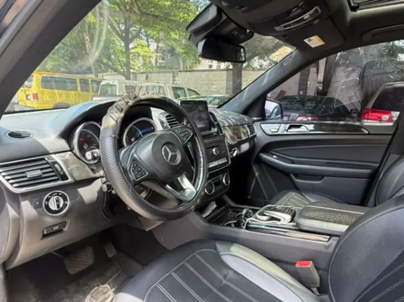 Mercedes-Benz GLE 350 - 2017