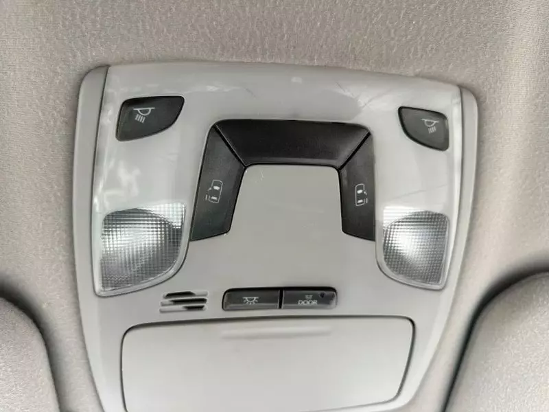 TOYOTA Sienna   - 2014