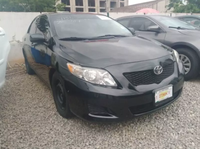 TOYOTA Corolla - 2009