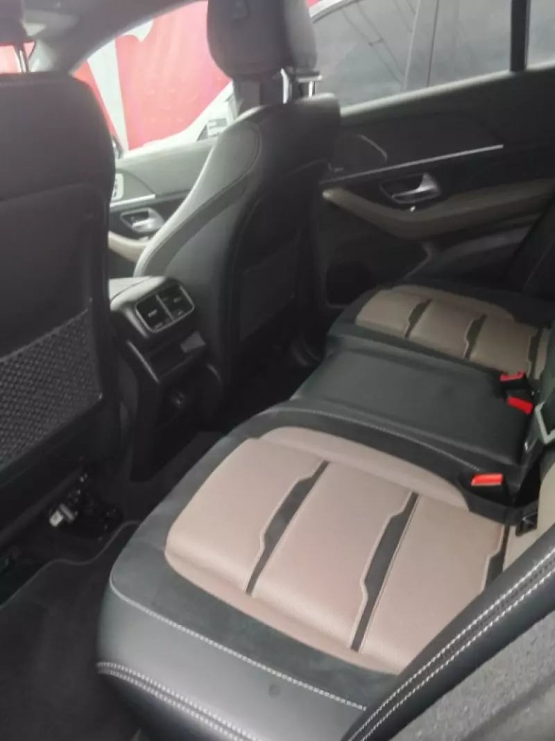 Mercedes-Benz GLE-Class   - 2021