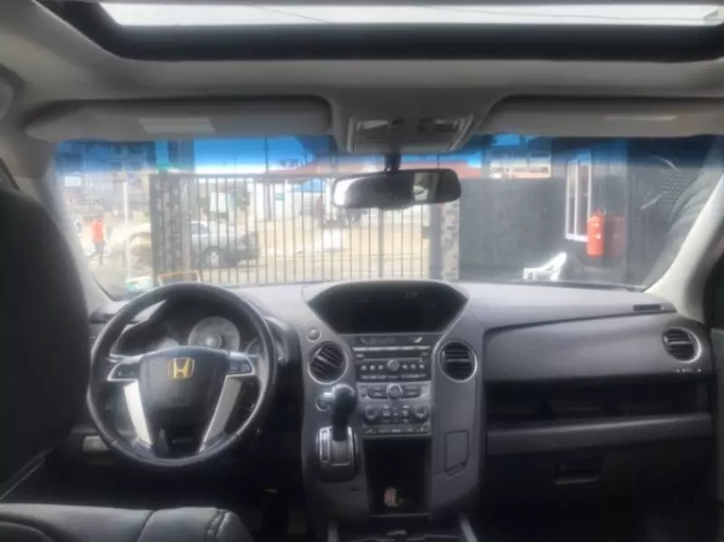 Honda Pilot   - 2012