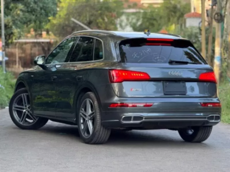 Audi SQ5   - 2018
