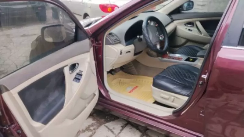 TOYOTA Camry   - 2009
