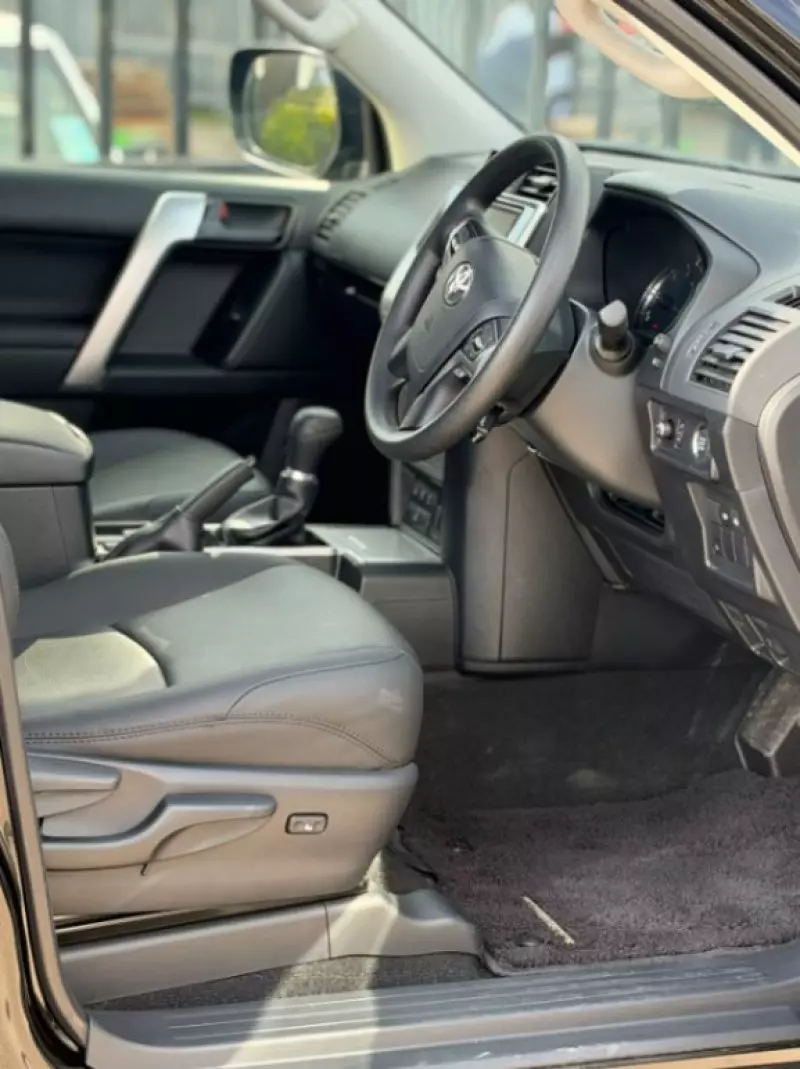 TOYOTA Landcruiser prado TX - 2021