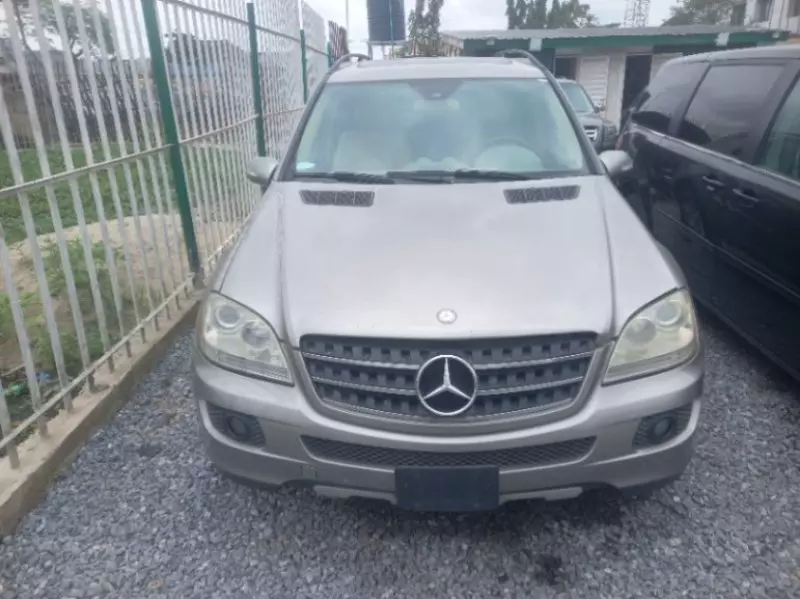 Mercedes-Benz ML 350   - 2008