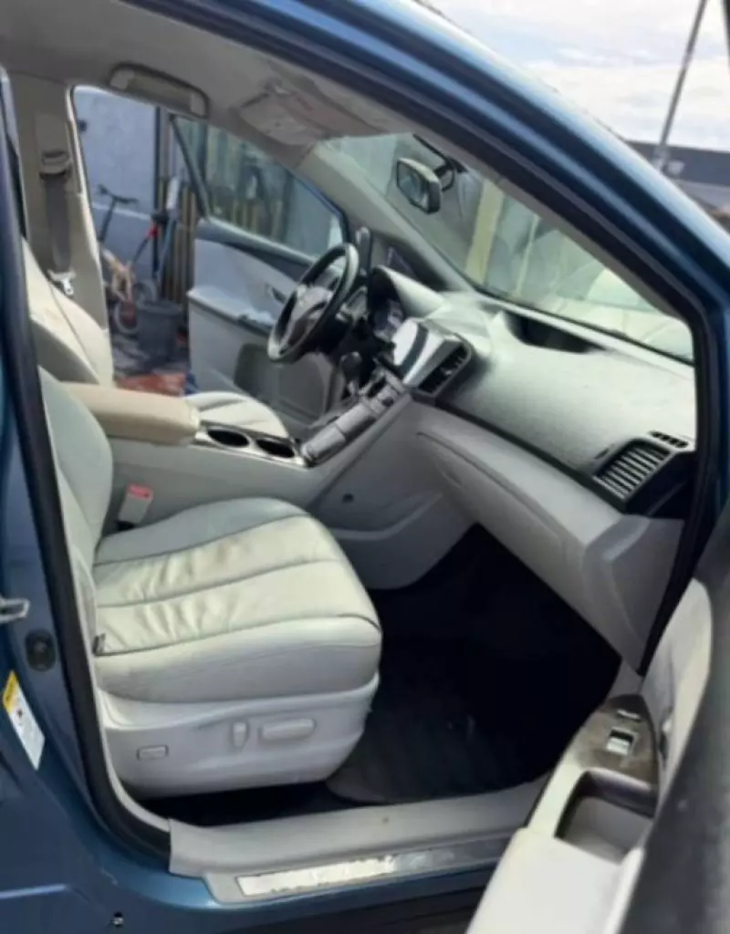 Toyota Venza   - 2009