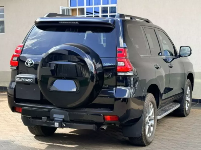 Toyota Landcruiser Prado   - 2020