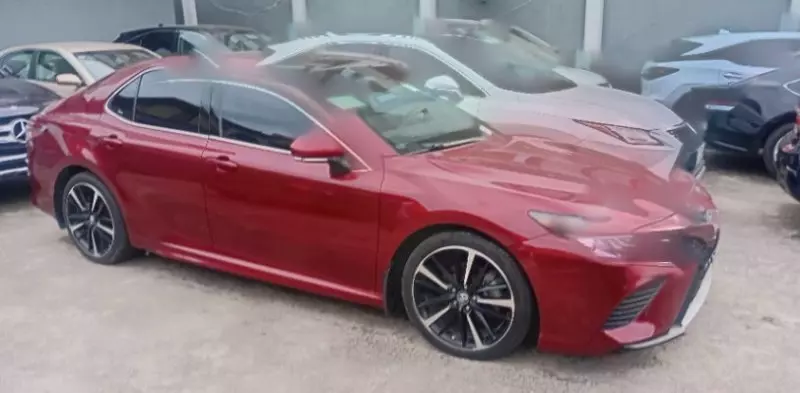 TOYOTA Camry   - 2018