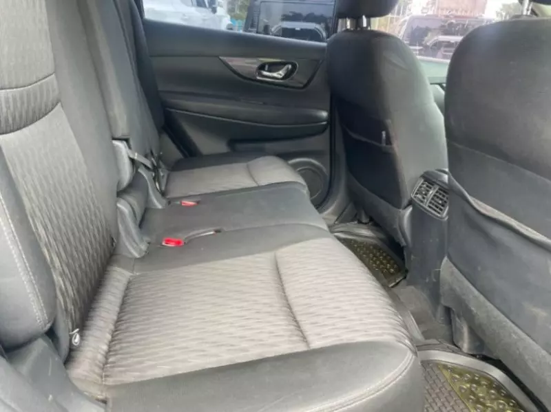 Nissan Rogue   - 2018