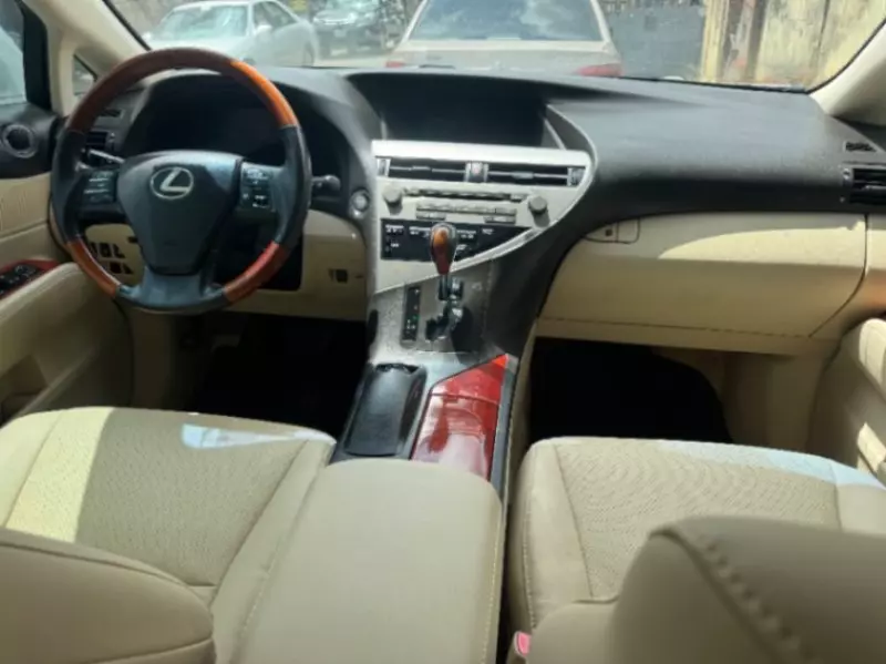 Lexus RX 350L   - 2012