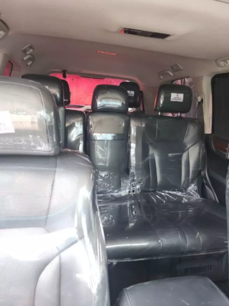 Lexus LX   - 2016