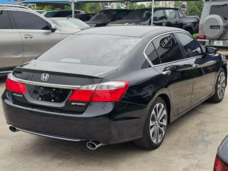Honda Accord   - 2014