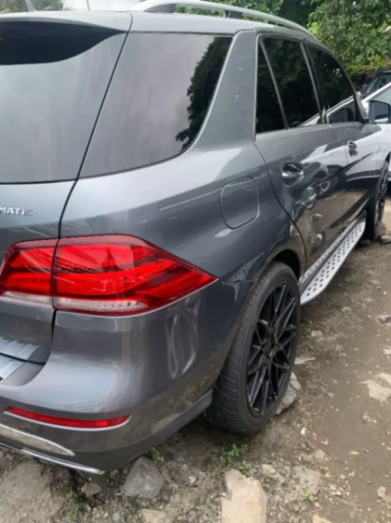 Mercedes-Benz GLE 350   - 2018