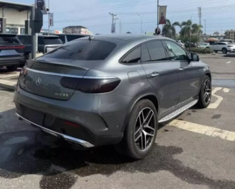 Mercedes-Benz GLE 43 AMG   - 2017