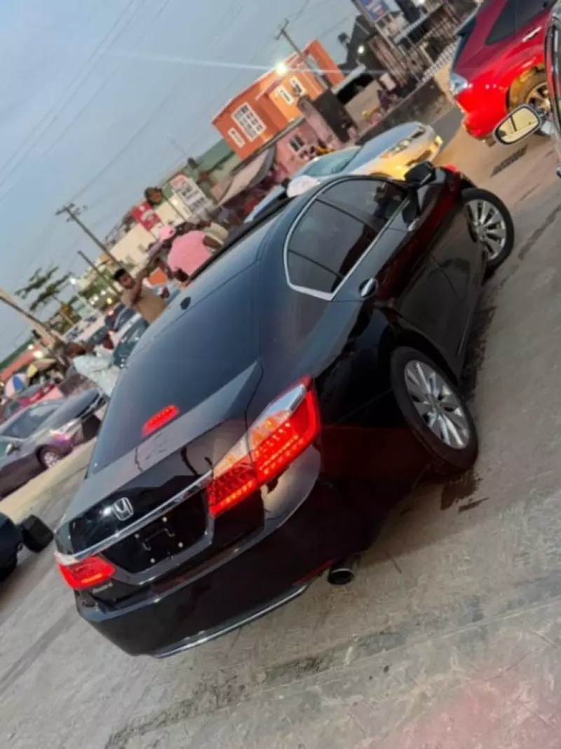Honda Accord   - 2014