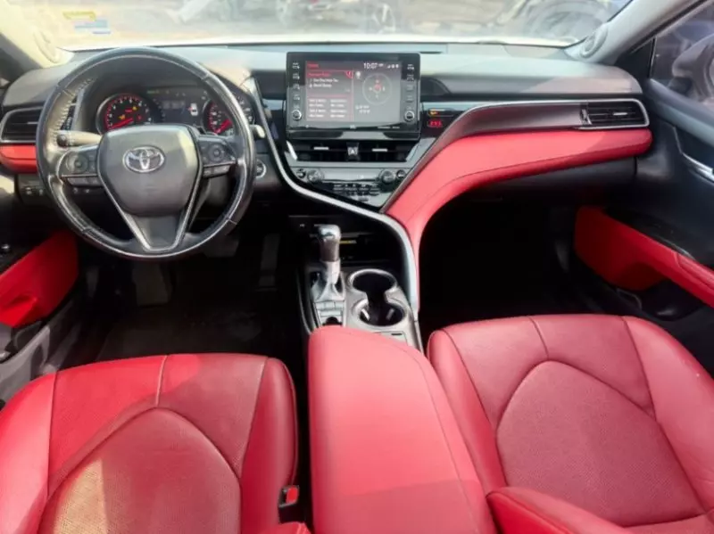 Toyota Camry   - 2022